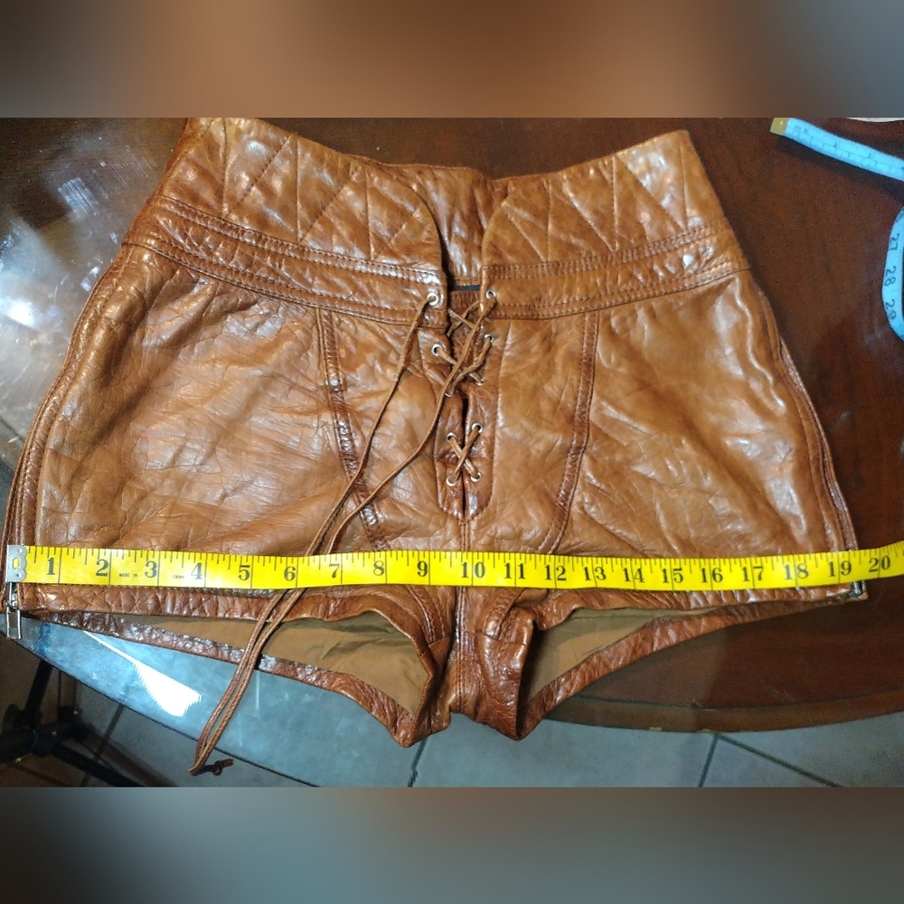 Alexander Wang Tan Leather Lace-Up High Waist Shorts - Picture 10 of 10